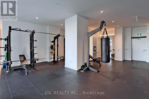 506 - 39 Roehampton Avenue, Toronto, ON - Indoor Photo Showing Gym Room