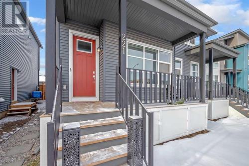 221 Belmont Street Sw, Calgary, AB - Outdoor