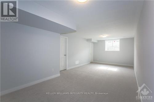 212 Ormiston Crescent, Ottawa, ON - Indoor Photo Showing Other Room