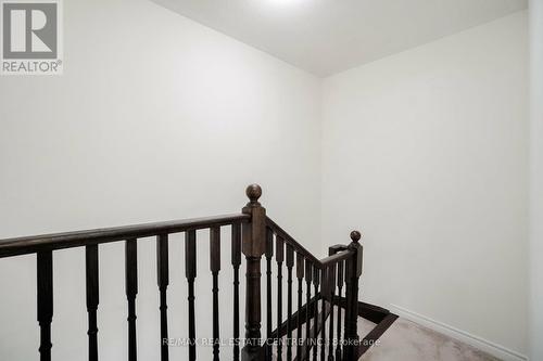 875 Sumac Crescent, Milton, ON - Indoor Photo Showing Other Room