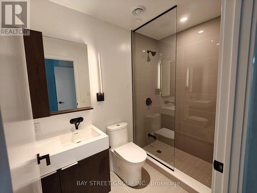 2502 - 127 Broadway Avenue, Toronto, ON - Indoor Photo Showing Bathroom