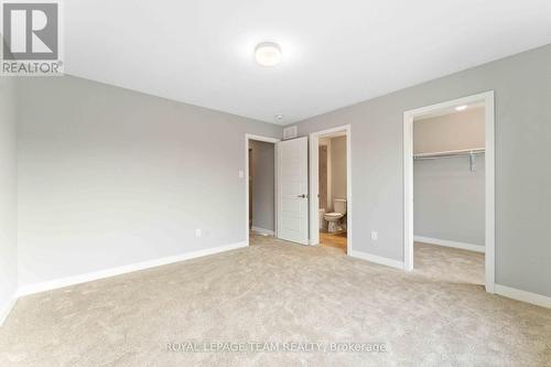 667 Fenwick Way E, Ottawa, ON - Indoor Photo Showing Other Room