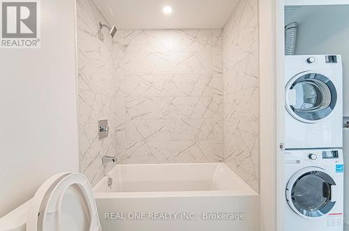 2105 - 82 Dalhousie Street, Toronto, ON - Indoor Photo Showing Laundry Room