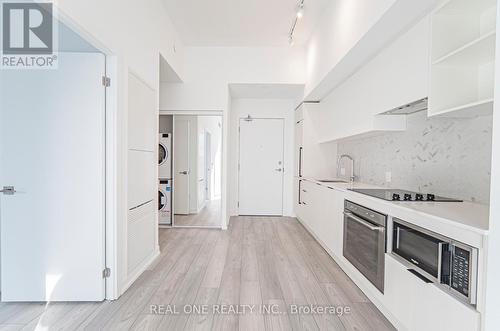 2105 - 82 Dalhousie Street, Toronto, ON - Indoor Photo Showing Kitchen