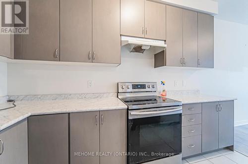 1523 Carr Landing, Milton, ON - Indoor Photo Showing Kitchen