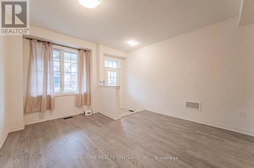 1523 Carr Landing, Milton, ON - Indoor Photo Showing Other Room