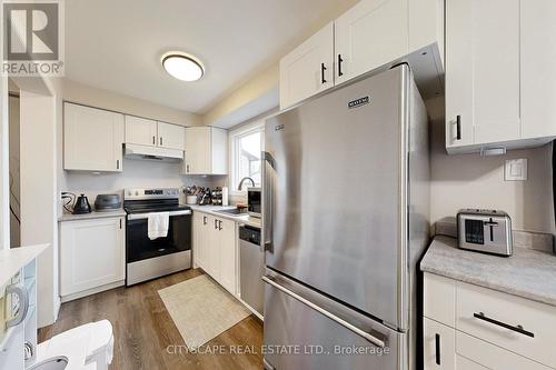 1256 Eldorado Avenue, Oshawa, ON - Indoor Photo Showing Kitchen With Stainless Steel Kitchen