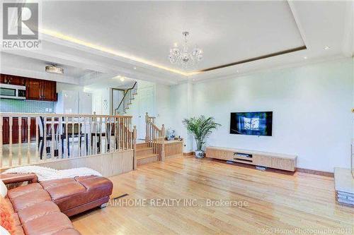 53 Wayside Avenue, Toronto, ON - Indoor Photo Showing Living Room