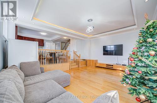 53 Wayside Avenue, Toronto, ON - Indoor Photo Showing Living Room