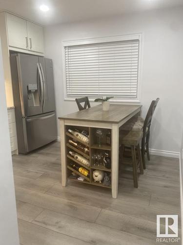 2758 105 St Nw Nw, Edmonton, AB - Indoor Photo Showing Dining Room