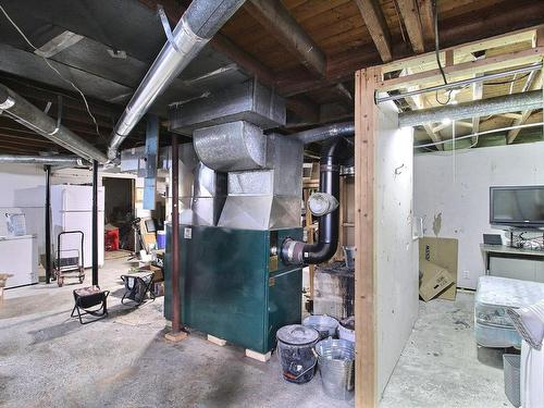 Cellar/Cold room - 16 Route 397 N., Barraute, QC - Indoor Photo Showing Basement