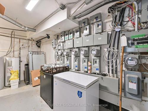 1357/59 Davenport Rd, Toronto, ON - Indoor Photo Showing Laundry Room