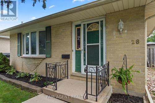 28 Archer Crescent, London, ON - Outdoor With Exterior