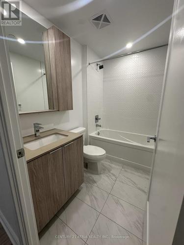 306 - 65 Annie Craig Drive, Toronto, ON - Indoor Photo Showing Bathroom