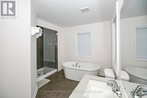 31 Saint Dennis Road, Brampton, ON - Indoor Photo Showing Bathroom