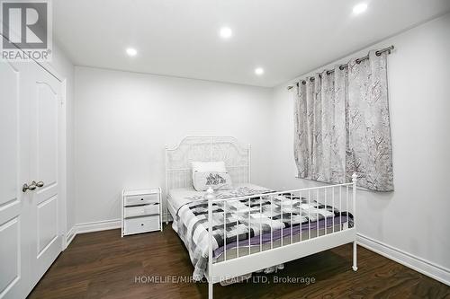 31 Saint Dennis Road, Brampton, ON - Indoor Photo Showing Bedroom