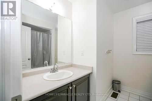 31 Saint Dennis Road, Brampton, ON - Indoor Photo Showing Bathroom