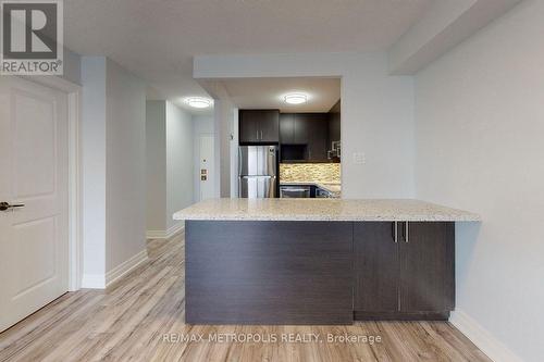 308 - 2500 Bridletowne Circle, Toronto, ON - Indoor Photo Showing Kitchen