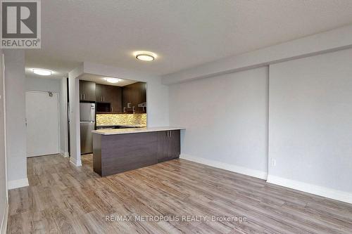 308 - 2500 Bridletowne Circle, Toronto, ON - Indoor Photo Showing Kitchen