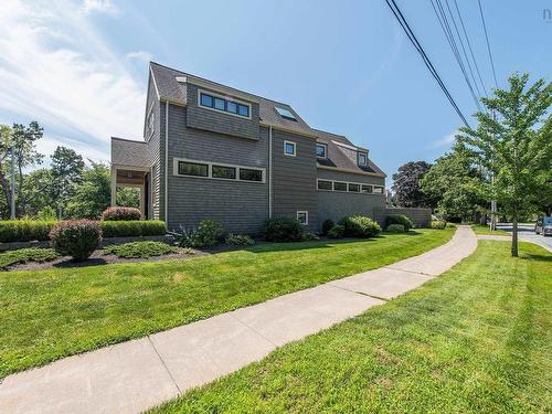 986 Ritchie Drive, Halifax, NS 