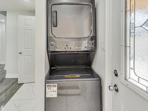 763 Tate Ave, Hamilton, ON - Indoor Photo Showing Laundry Room