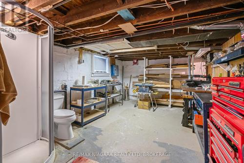 4371 Bampfield Street, Niagara Falls (210 - Downtown), ON - Indoor Photo Showing Basement