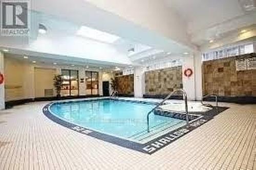 515-153 Beecroft Rd, Toronto, ON - Indoor Photo Showing Other Room With In Ground Pool