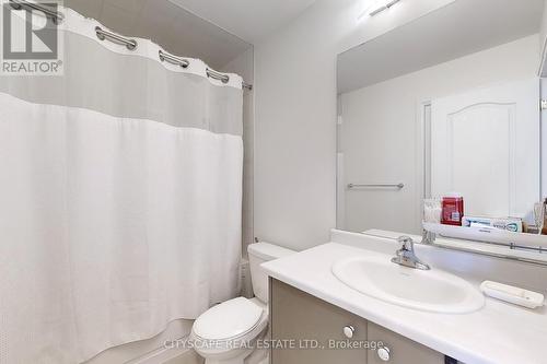 7 Granville Crescent, Haldimand, ON - Indoor Photo Showing Bathroom