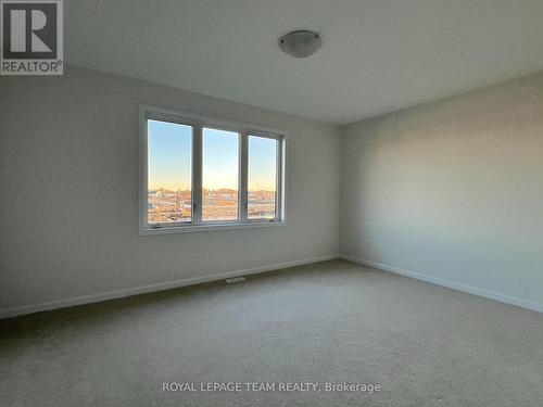 157 Invention Boulevard, Ottawa, ON - Indoor Photo Showing Other Room