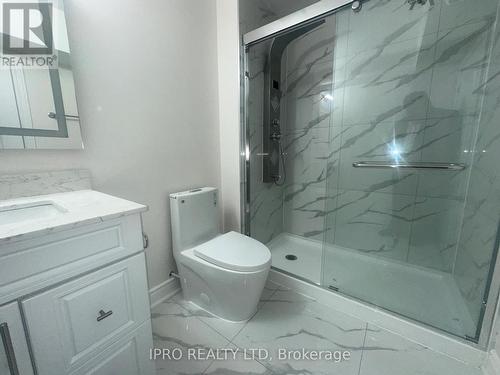 11 Pine Landing Trail, Brampton, ON - Indoor Photo Showing Bathroom