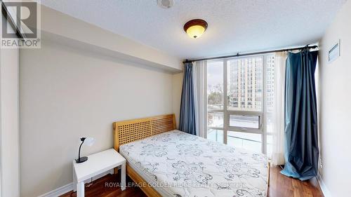 509 - 35 Hollywood Avenue, Toronto, ON - Indoor Photo Showing Bedroom