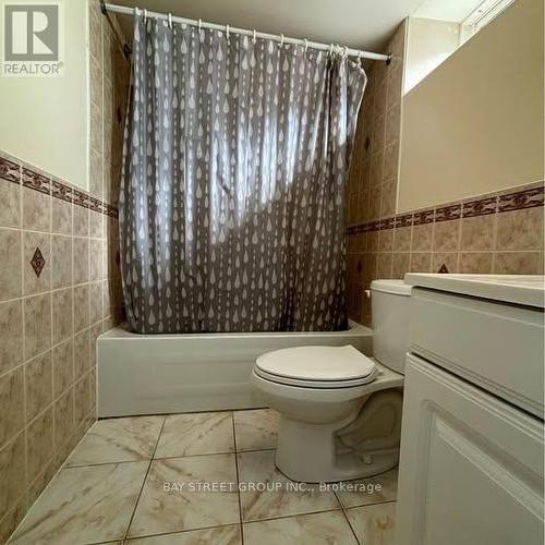 79 Chestermere Boulevard, Toronto, ON - Indoor Photo Showing Bathroom