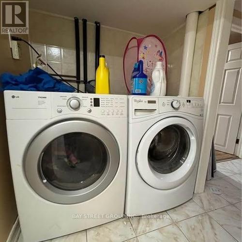 79 Chestermere Boulevard, Toronto, ON - Indoor Photo Showing Laundry Room