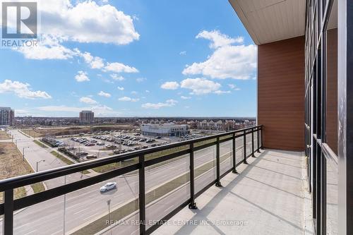 613 - 102 Grovewood Common, Oakville, ON - Outdoor With View