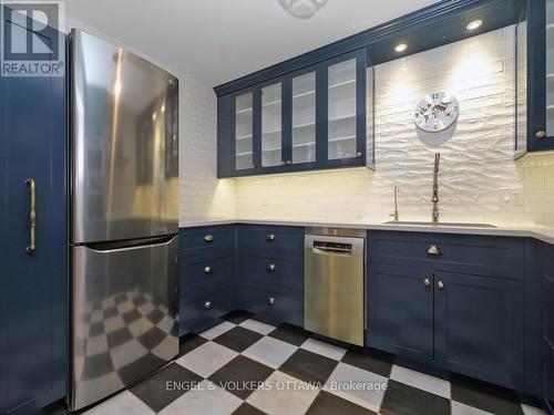 2 - 110 Rideau Terrace, Ottawa, ON - Indoor Photo Showing Kitchen