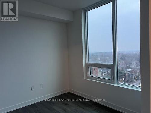 1011 - 117 Broadway Avenue, Toronto, ON - Indoor Photo Showing Other Room