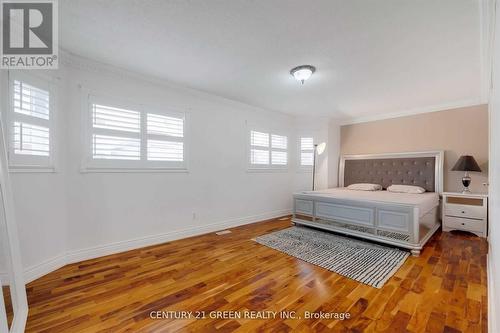 5623 Whitehorn Avenue, Mississauga, ON - Indoor Photo Showing Bedroom