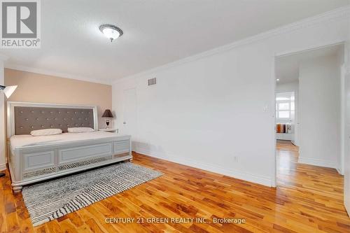 5623 Whitehorn Avenue, Mississauga, ON - Indoor Photo Showing Bedroom