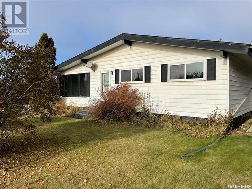 300 Cheri Drive, Nipawin, SK - Outdoor