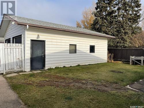 300 Cheri Drive, Nipawin, SK - Outdoor