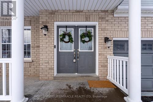 30 Gold Park Gate, Essa, ON - Outdoor With Exterior