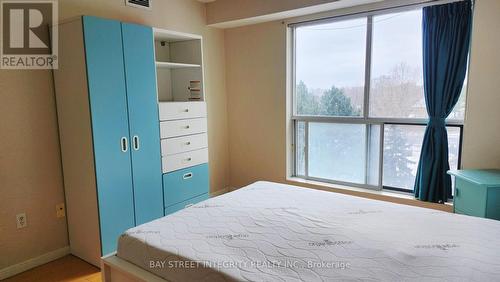 506 - 23 Lorraine Drive, Toronto, ON - Indoor Photo Showing Bedroom