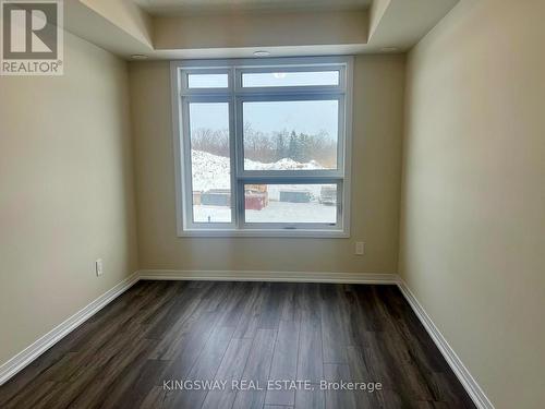 107 - 1577 Rose Way, Milton, ON - Indoor Photo Showing Other Room