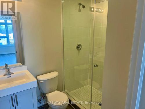 107 - 1577 Rose Way, Milton, ON - Indoor Photo Showing Bathroom