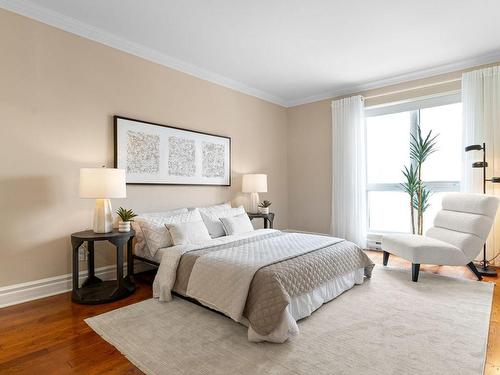 Chambre Ã  coucher principale - 210-50 Rue Barnett, Dollard-Des-Ormeaux, QC - Indoor Photo Showing Bedroom