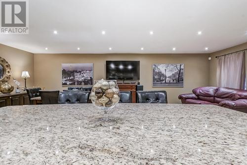 2481 Cobbinshaw Circle, Mississauga, ON - Indoor