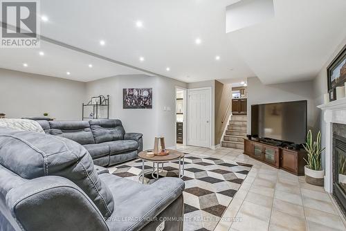 2481 Cobbinshaw Circle, Mississauga, ON - Indoor Photo Showing Living Room With Fireplace