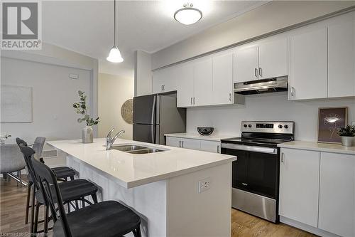 25 Isherwood Avenue Unit# 14, Cambridge, ON - Indoor Photo Showing Kitchen With Double Sink