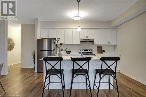 25 Isherwood Avenue Unit# 14, Cambridge, ON - Indoor Photo Showing Kitchen With Stainless Steel Kitchen