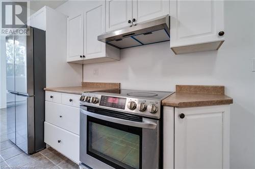 700 Dynes Road Unit# 109, Burlington, ON - Indoor Photo Showing Kitchen